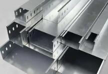 強(qiáng)腐蝕性環(huán)境選用哪種南寧電纜橋架好？